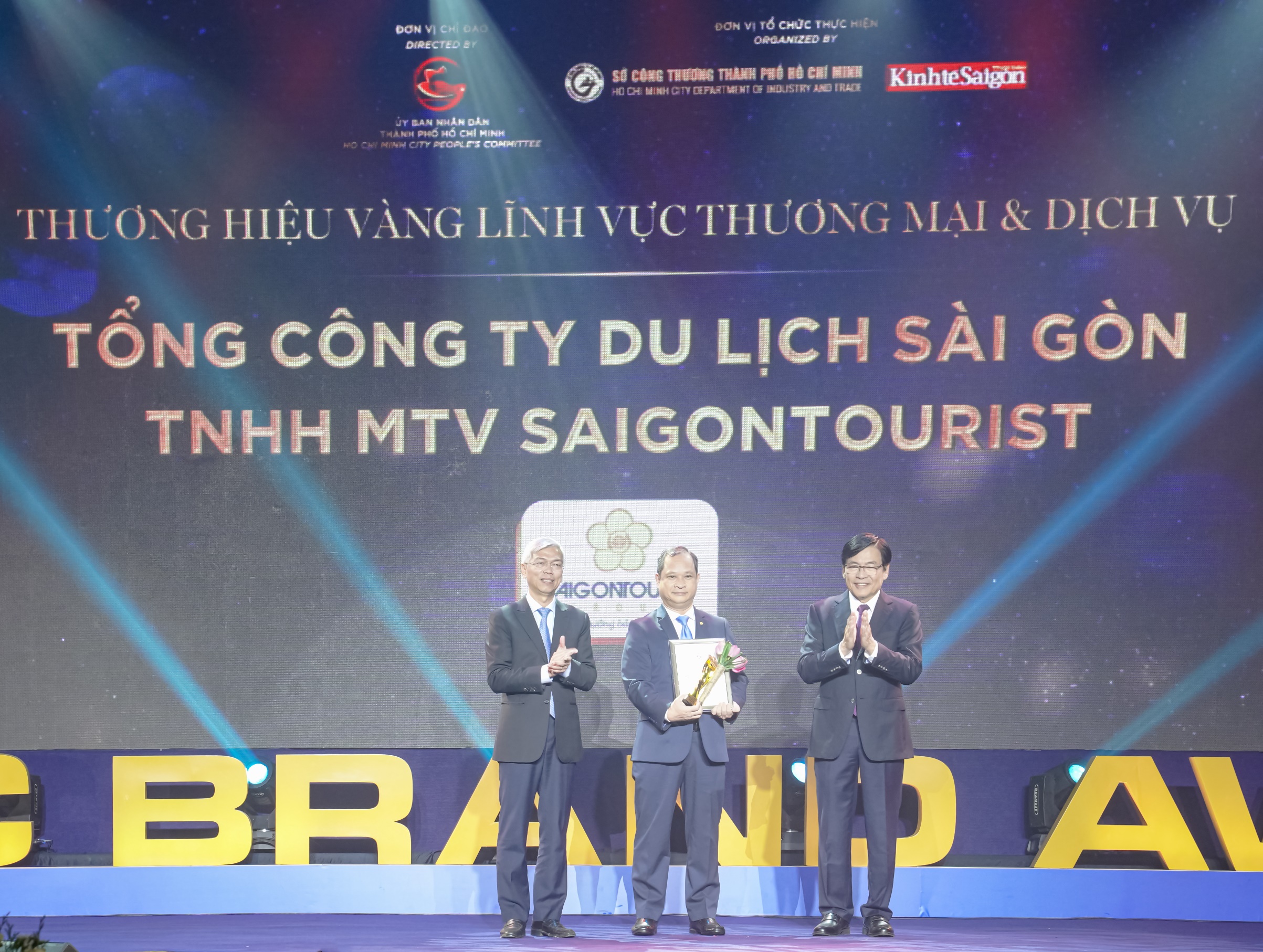 Saigontourist Group được trao tặng giải thưởng Thương hiệu Vàng TP.HCM năm 2020
